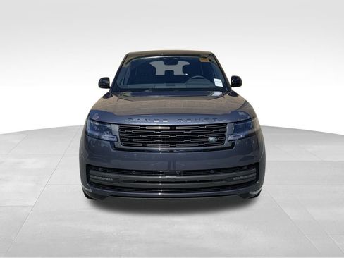 New 2025 Land Rover Range Rover SE image 2