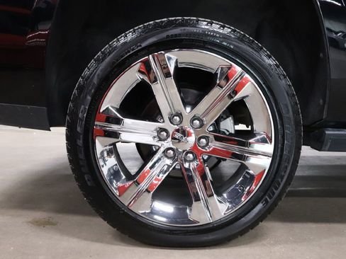 Used 2019 GMC Yukon Denali w/ Denali Ultimate Package image 39