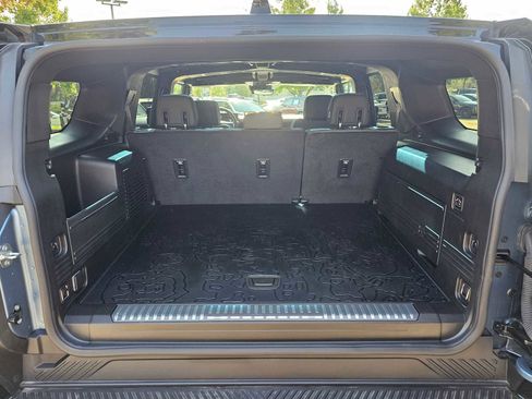 Used 2024 GMC Hummer EV 3X w/ Omega Edition image 15