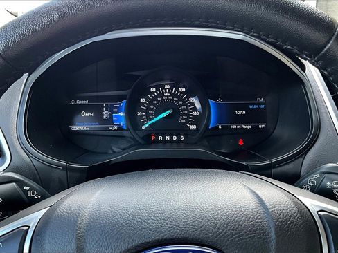 Certified 2022 Ford Edge SEL w/ Convenience Package image 19