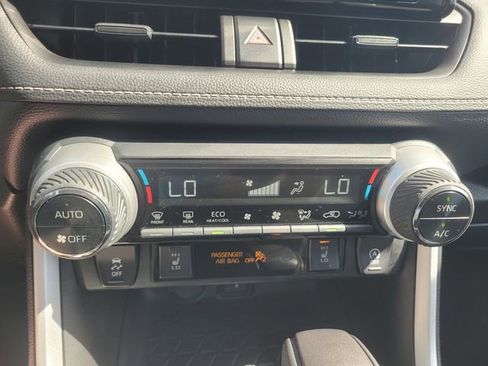 Used 2022 Toyota RAV4 XLE w/ XLE Grade Weather Package image 23