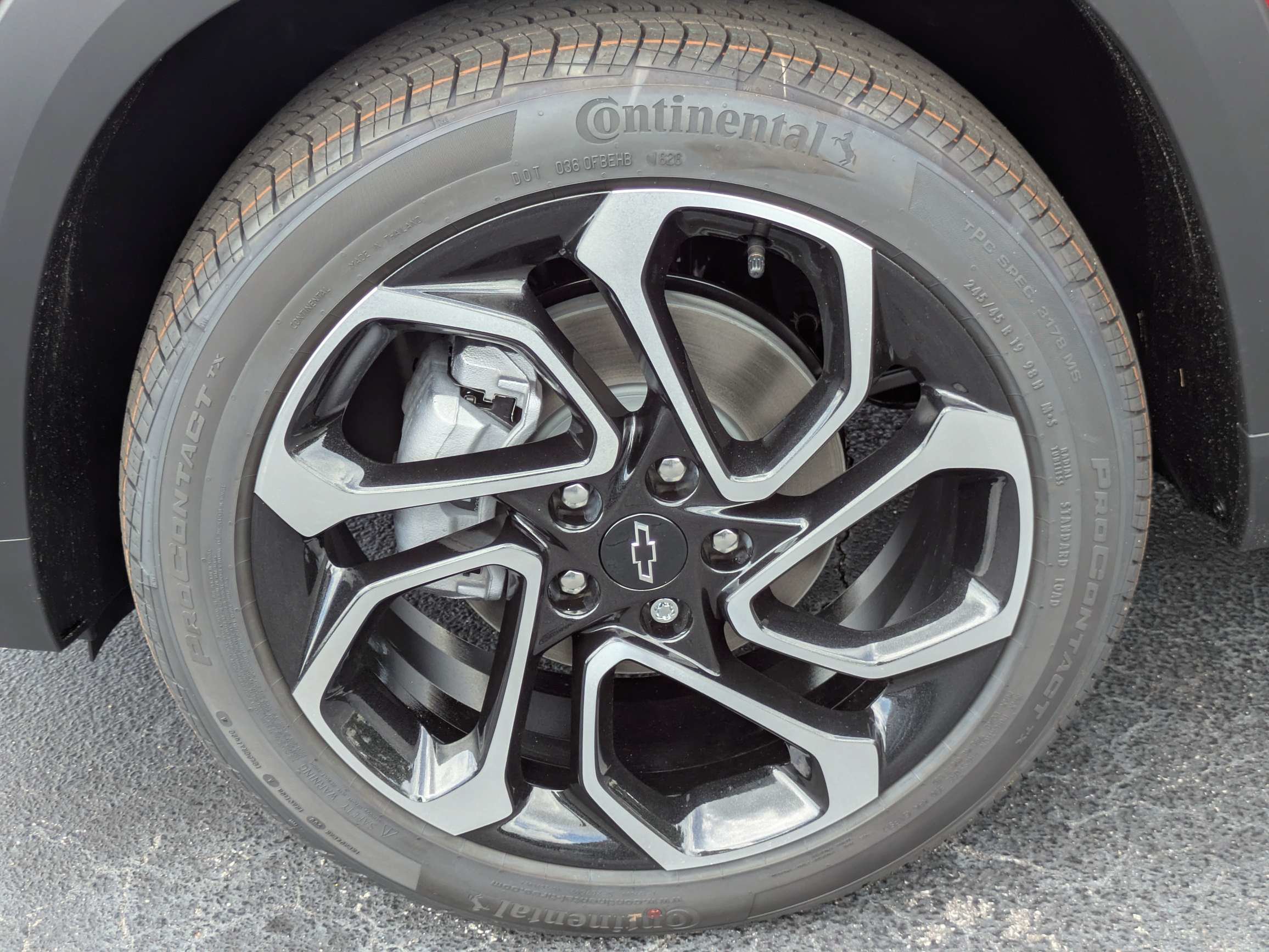 New 2026 Chevrolet Trax RS w/ Driver Confidence Package FWD image 30