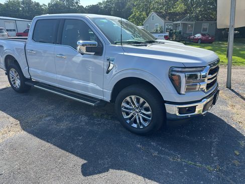 New 2025 Ford F150 Lariat w/ Equipment Group 501A Mid image 5