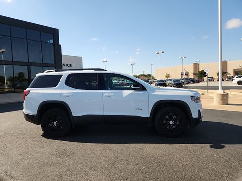 Used 2023 GMC Acadia AT4 w/ Technology Package image 8