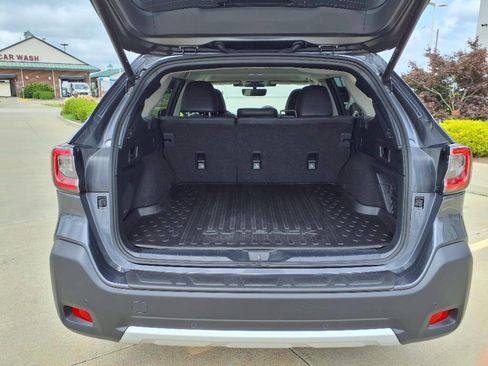 Used 2024 Subaru Outback Limited image 25