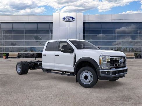 New 2026 Ford F550 2WD Crew Cab image 7