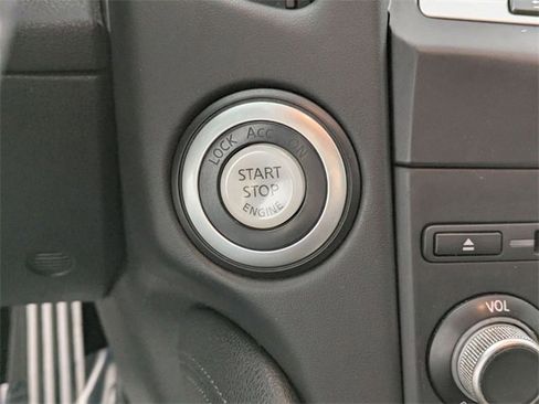 Used 2020 Nissan 370Z Touring Sport image 15