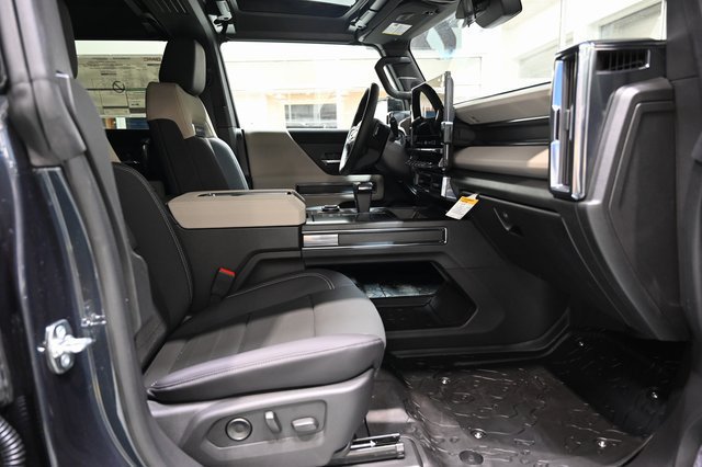 New 2026 GMC Hummer EV SUV AWD/4WD image 9