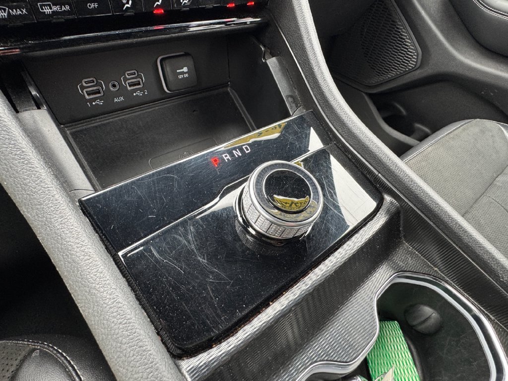 Used 2024 Jeep Grand Cherokee Altitude RWD image 27