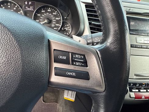 Used 2012 Subaru Outback 2.5i Premium w/ All-Weather Pkg image 28