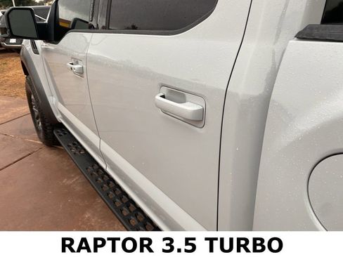 Used 2017 Ford F150 Raptor w/ Equipment Group 802A Luxury image 16