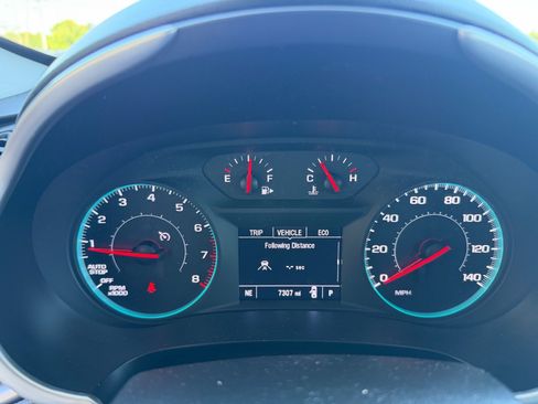 Used 2025 Chevrolet Malibu LS FWD image 32