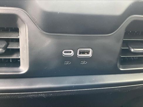 Used 2023 Chevrolet Silverado 1500 LT RWD image 31