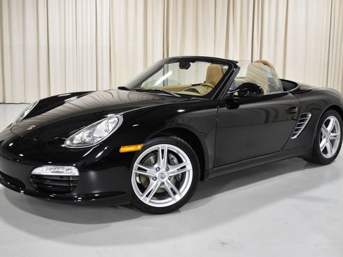 Used 2010 Porsche Boxster RWD image 1