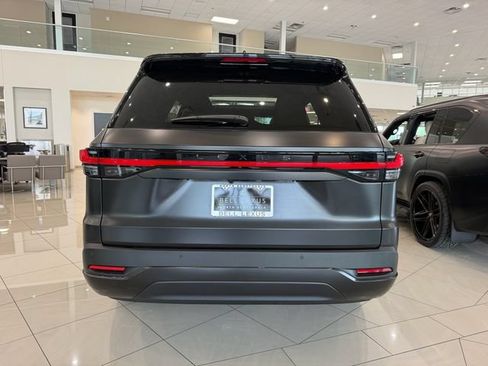 New 2026 Lexus TX 550h AWD Plug-In Hybrid image 4