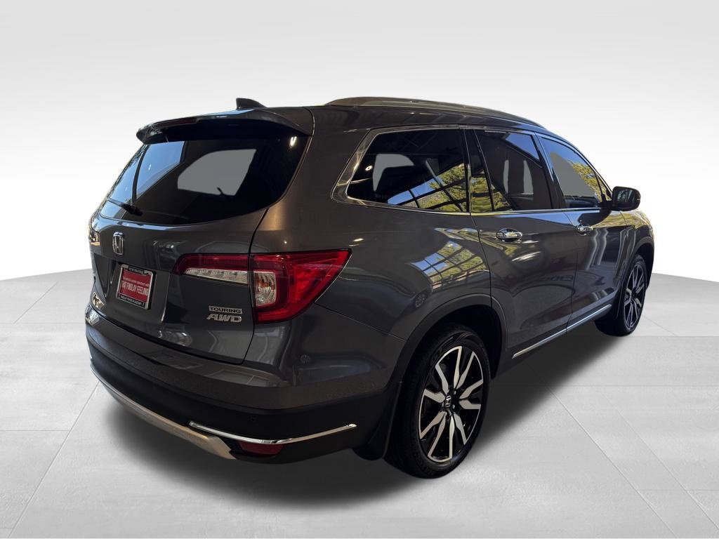 Used 2022 Honda Pilot Touring image 6