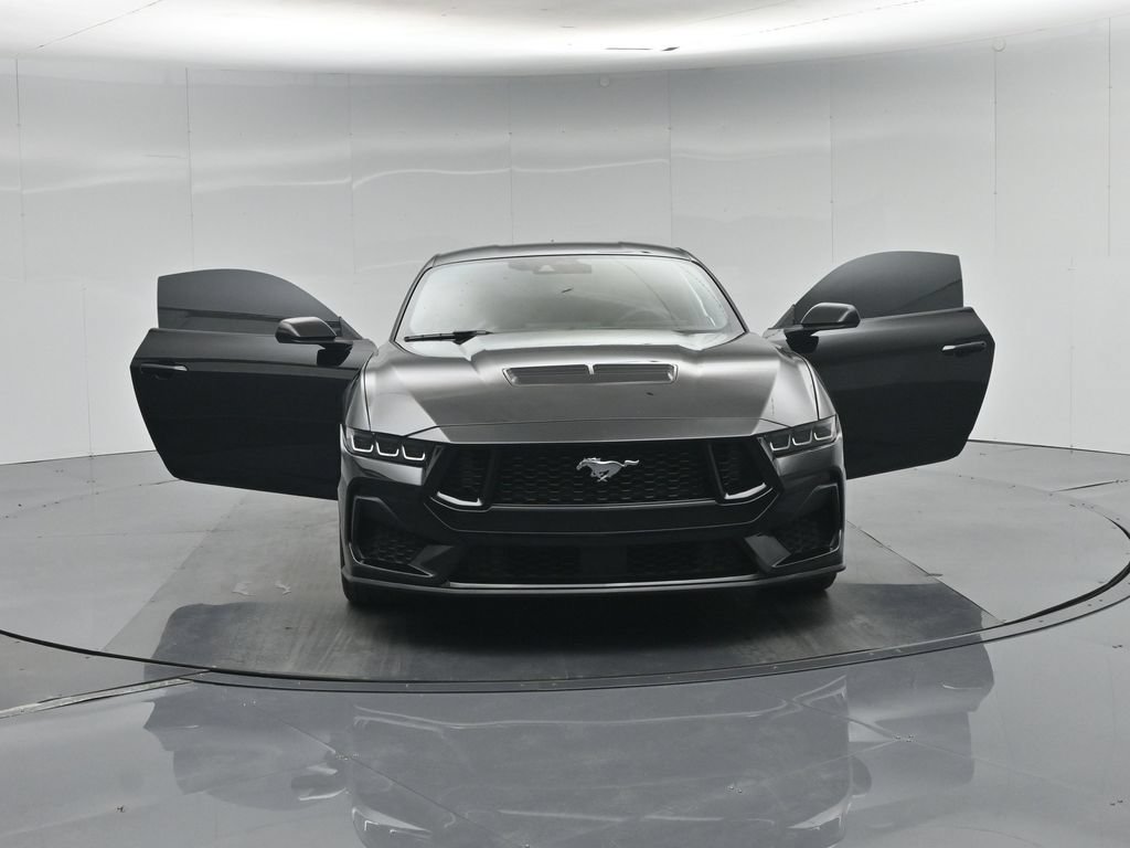 Used 2024 Ford Mustang GT RWD image 33