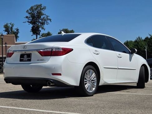 Used 2014 Lexus ES 350 w/ Luxury Package FWD image 27