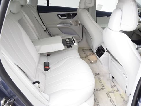 Used 2024 Mercedes-Benz EQE 350+ Sedan w/ Digital Light Package image 23