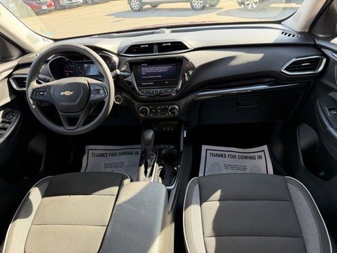 Used 2021 Chevrolet TrailBlazer LT w/ Convenience Package image 25