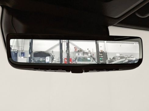 Certified 2024 Toyota Land Cruiser image 33