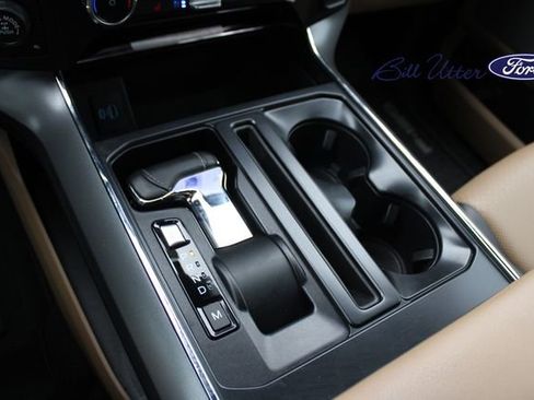 Used 2022 Ford F150 Lariat image 19