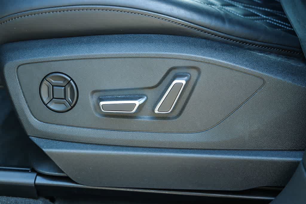 Used 2023 Audi e-tron S Prestige w/ Prestige Package AWD/4WD image 20