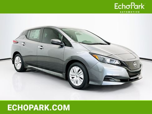 Used 2024 Nissan Leaf S FWD image 1