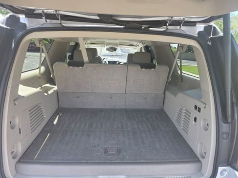 Used 2017 GMC Yukon XL Denali RWD image 15