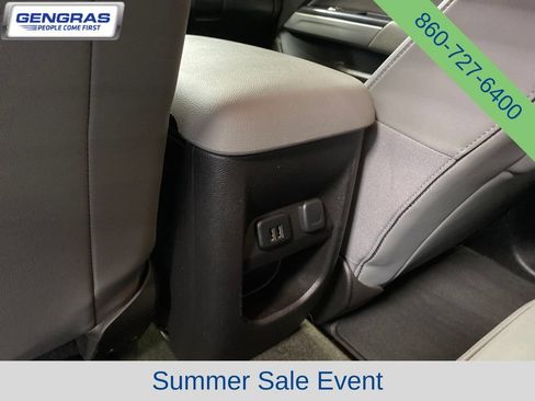 Used 2015 Chevrolet Colorado LT w/ Luxury Package AWD/4WD image 33
