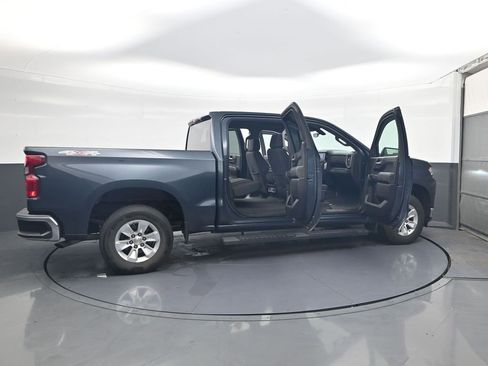 Used 2021 Chevrolet Silverado 1500 LT image 36