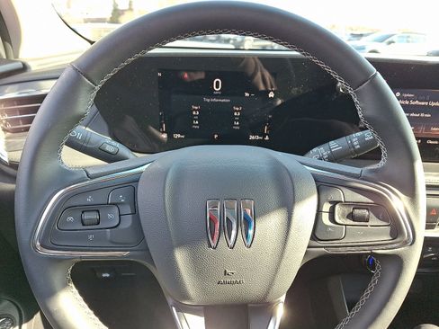 Certified 2025 Buick Encore GX Preferred image 20