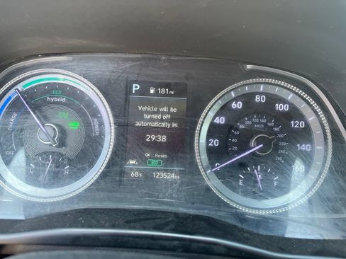 Used 2023 Hyundai Sonata SEL FWD image 9