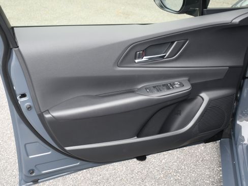 New 2026 Toyota Prius Plug-In Hybrid image 5