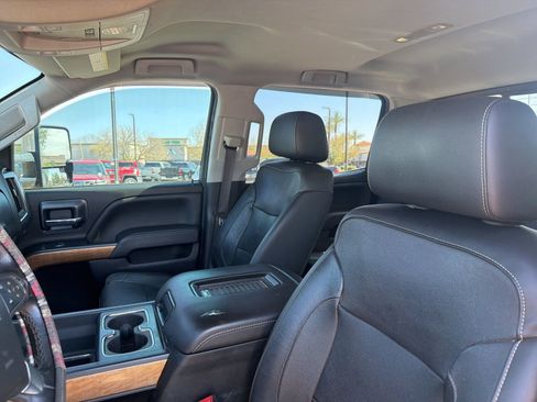Used 2019 Chevrolet Silverado 3500 LTZ w/ Duramax Plus Package image 8