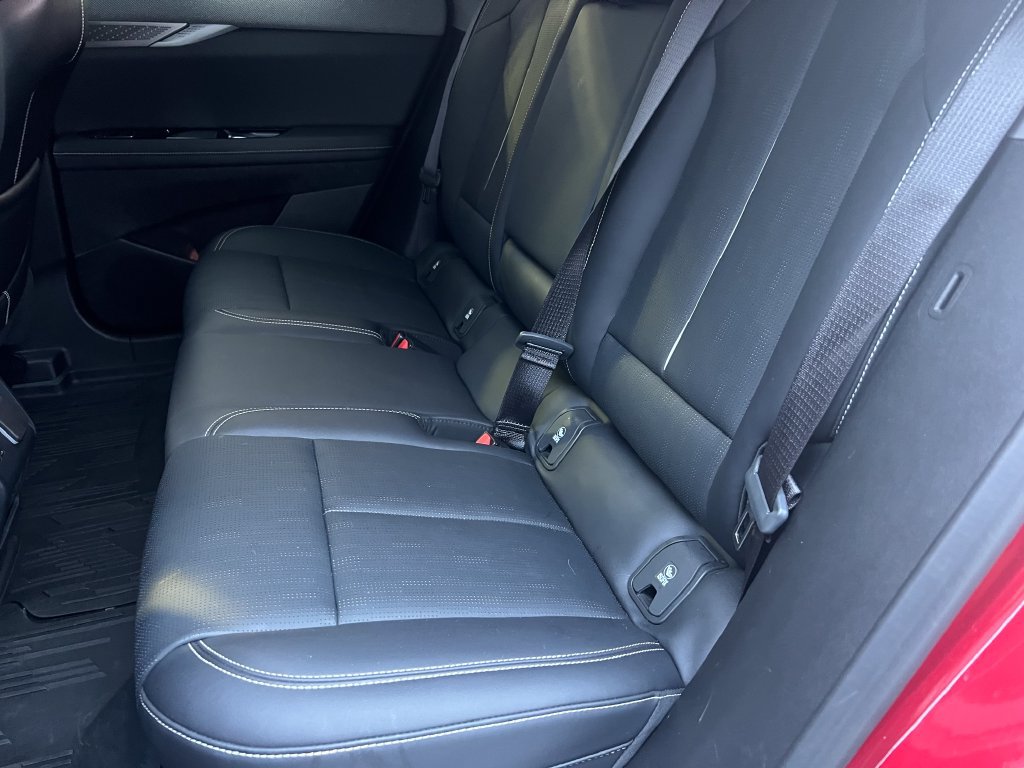 Used 2025 Cadillac Optiq Sport 2 w/ LPO, Floor Liner Package AWD/4WD image 15