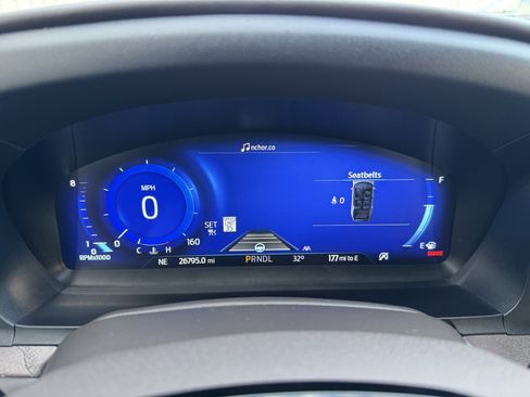 Used 2023 Ford Explorer Platinum w/ Premium Technology Package image 11