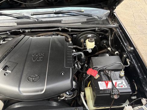 Used 2015 Toyota Tacoma 4x4 Double Cab w/ TRD Sport Package image 22