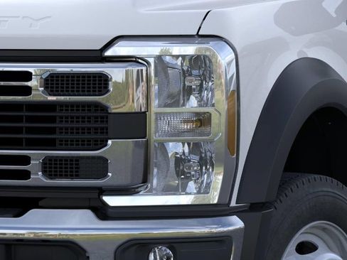 New 2026 Ford F550 2WD Regular Cab Super Duty image 18