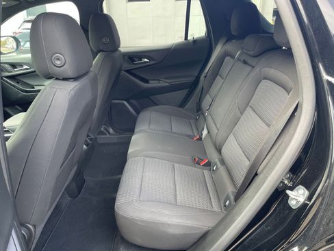 Used 2025 Chevrolet Equinox LT image 24