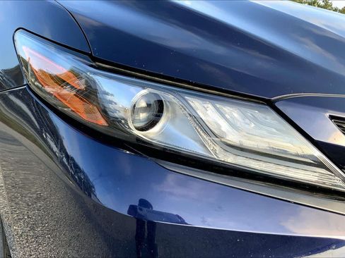 Used 2022 Toyota Camry XSE FWD image 26