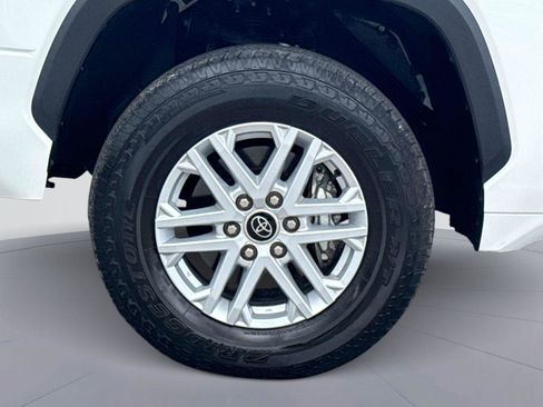 Used 2024 Toyota Tundra SR5 w/ SR5 Convenience Package AWD/4WD image 11