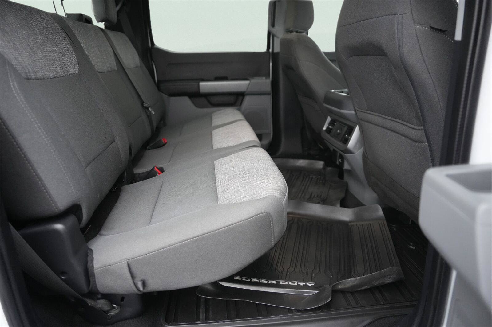 Used 2023 Ford F350 XLT w/ 360-Degree Camera Package AWD/4WD image 15