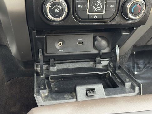 Used 2013 Ford F150 XLT w/ Luxury Equipment Group image 13