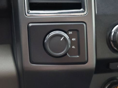 Used 2017 Ford F150 XLT w/ XTR Package AWD/4WD image 14