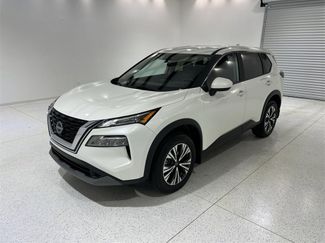 Used 2023 Nissan Rogue SV video 1