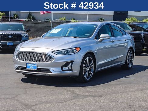 Certified 2020 Ford Fusion Titanium FWD image 4