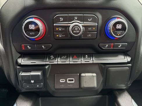 Used 2021 Chevrolet Silverado 1500 LT Trail Boss w/ Bed Protection Package image 20