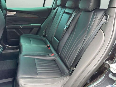 New 2025 Maserati Grecale GT image 16