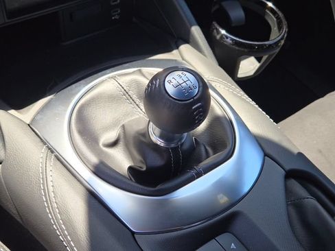 New 2026 MAZDA MX-5 Miata Club w/ Interior Package RWD image 15